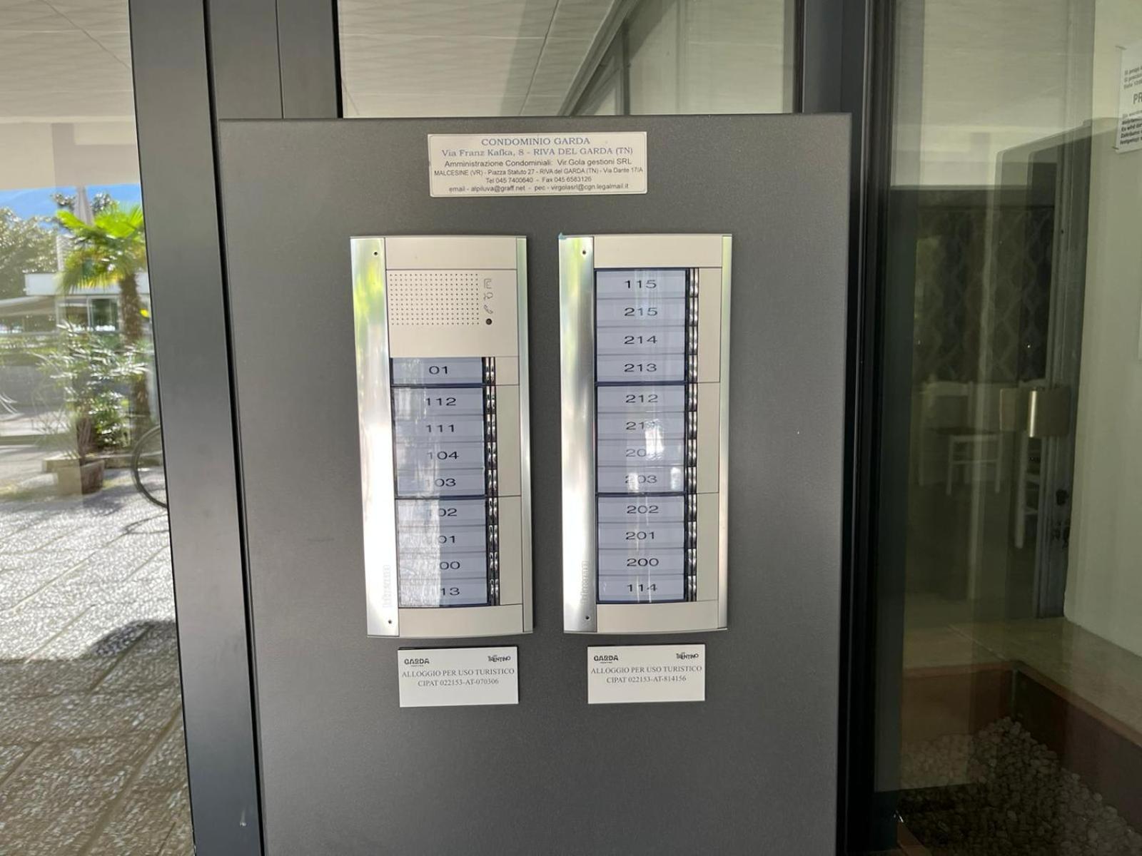 Appartamento Al Lago Riva del Garda Ngoại thất bức ảnh